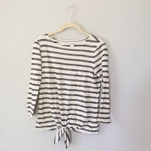✨ 3 for $10 moving sale! striped tie top